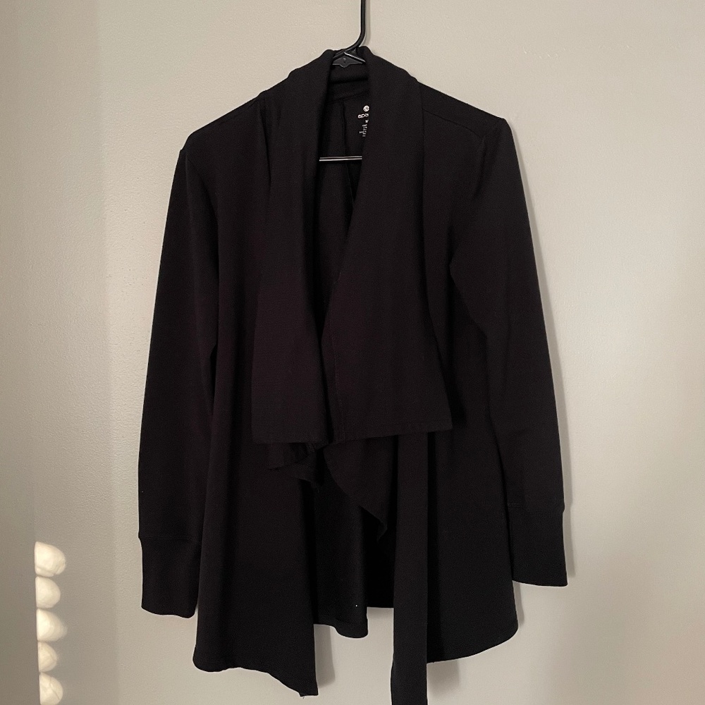 Apana Cardigan